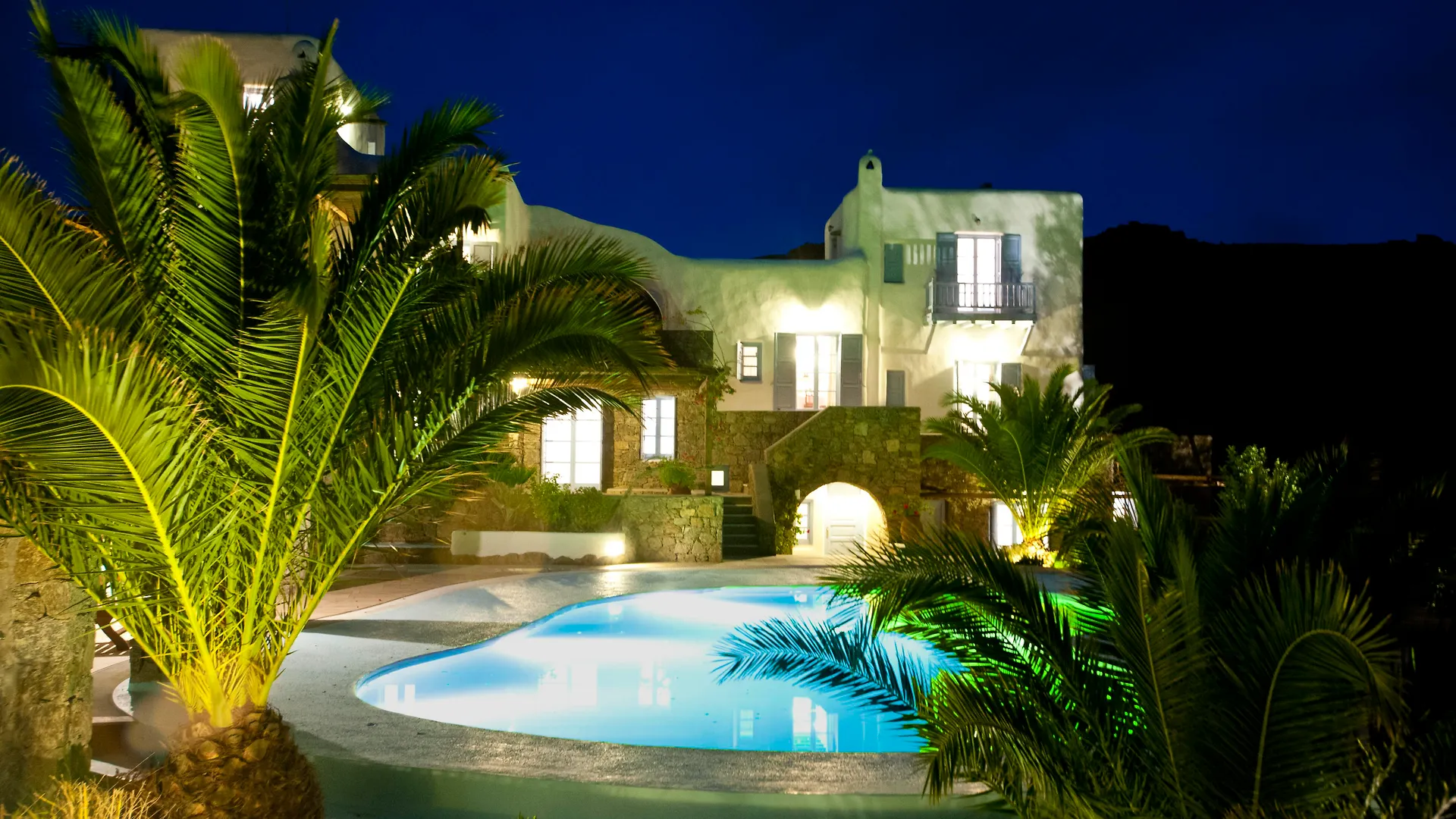 Nama Villas Super Paradise Beach